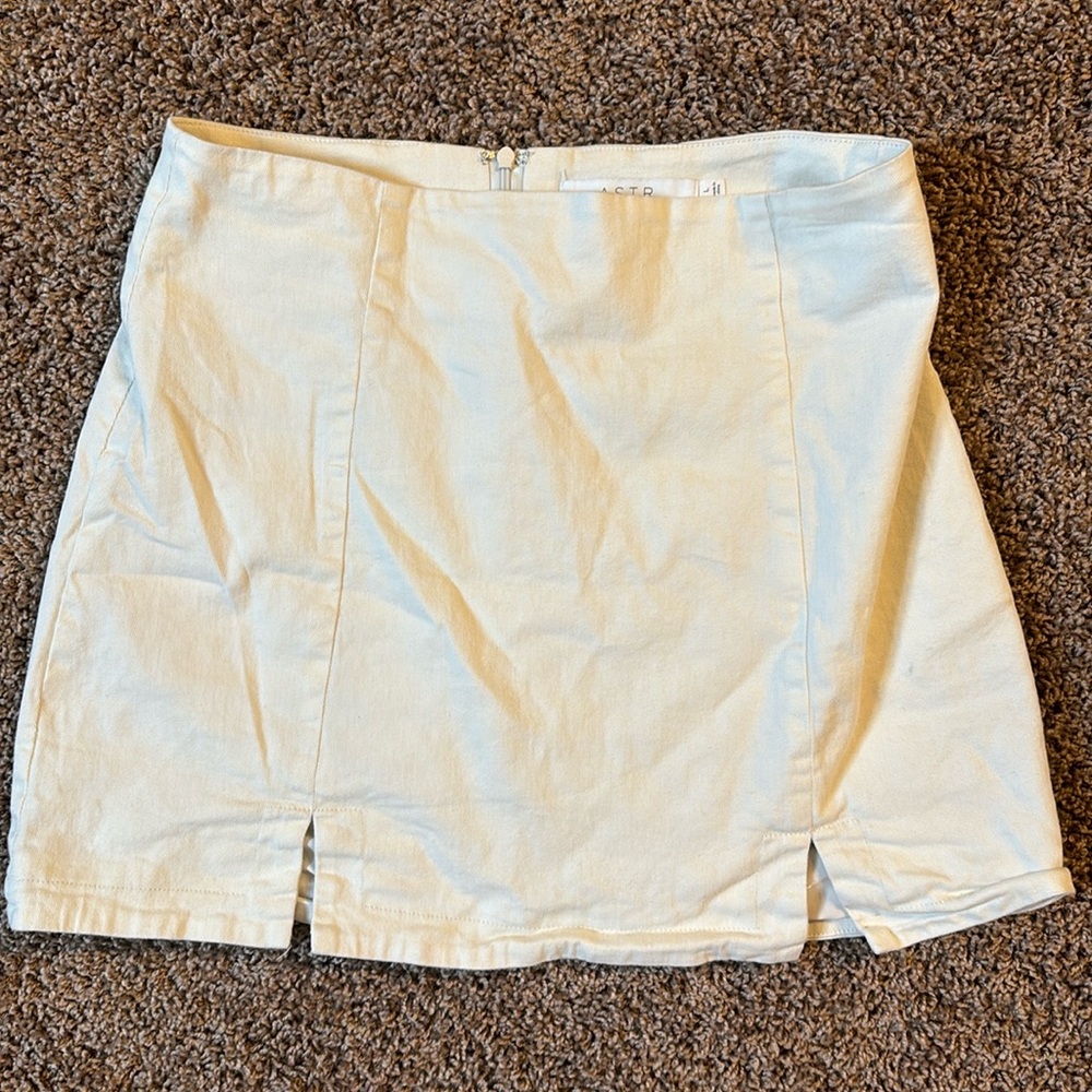 ASTR Skirt